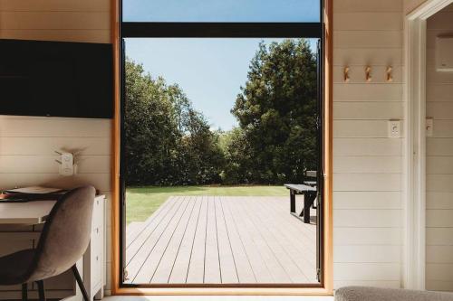 Beautiful Rural Retreat and Sapphire Springs Thermal Mineral Pools in Katikati