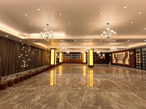 Hotel Nutan Clarks, Sitamarhi