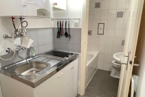 Mariahilfer street apartment 5
