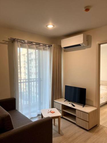 Nue Z-Square Suan Luang Station - Cozy 2BR Condo, Pool&Gym, Near Suan Luang Station