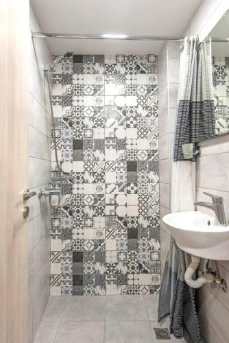 Your perfect choice in Athen's best location - image 9