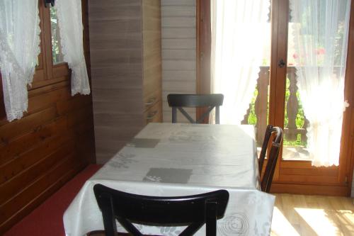 Iekārtas, Le coucou in Fušī