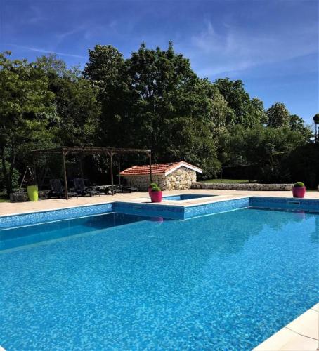 Maison St Louis gîte à louer Passirac