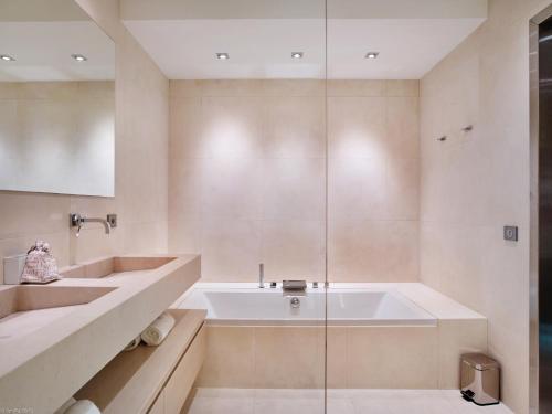 Arthur Properties Croisette - image 10