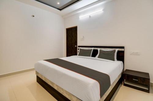 HOTEL ATHIDHI ROOMS & SUITES