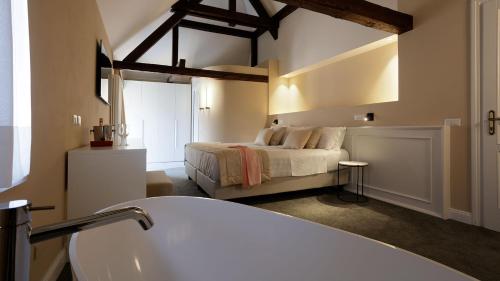 Camin Hotel Luino Room Type - Deluxe Room