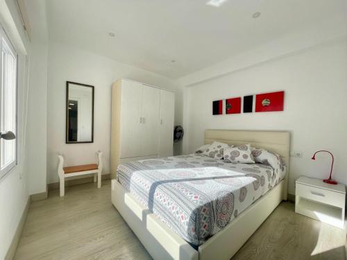 Apartment image 10