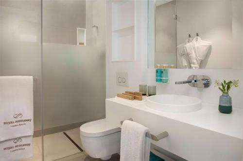 Royal Hideaway Corales Suites by Barceló Hotel Group - image 10