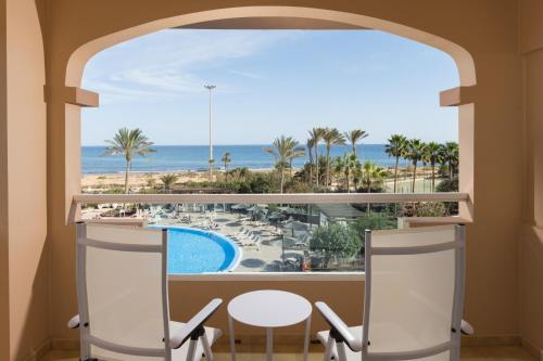 景觀, Elba Sara Beach & Golf Resort in 科斯塔德安提瓜 / 軸