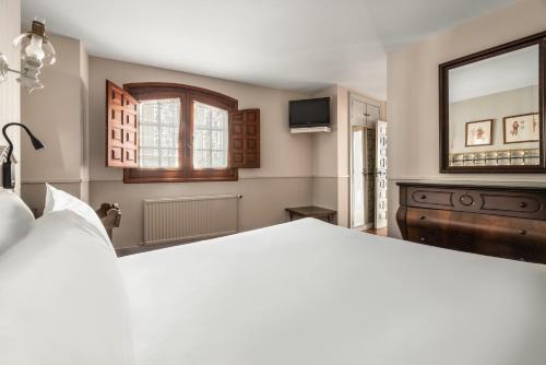 Hotel Mesón del Cid - image 10