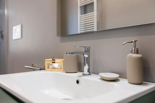 GREAT Home LAURENTINA METRO B, Rom (Foto 8)