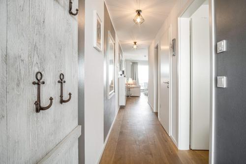 Apartment with Sea View image 10