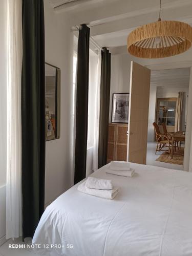 Maison Charmeilles La Suite Pomerol – Fronsac, FL