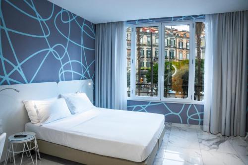 Soul Art Hotel near Sant'Anna dei Lombardi (Monteoliveto)