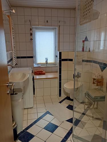 Vannituba, Gästehaus Atrico Schleuse Wg 2 (Gastehaus Atrico Schleuse Wg 2) in Surwold