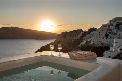 Big Blue Villa by Caldera Houses - image 12
