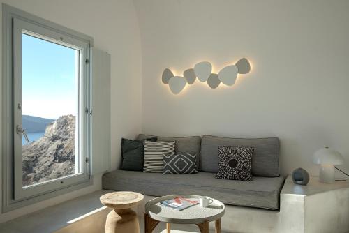 Big Blue Villa by Caldera Houses - image 9