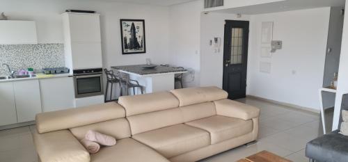 Amdar Holiday Apartments with private pools - image 3