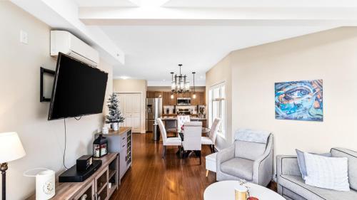 Top Floor Lakeview Condo at Copper Sky 509