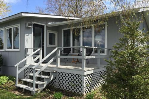 Heaven on Huycks Bay in Niles Corners (ON)