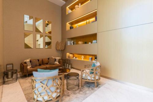 LUXFolio Retreats - Fully Renovated - image 6