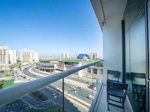 Seven Palm Studio with Rooftop Infinity Pool - image 14