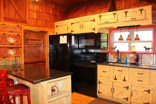 Horse Shoe Cottage: access to the bison ranch in Clyde, USA