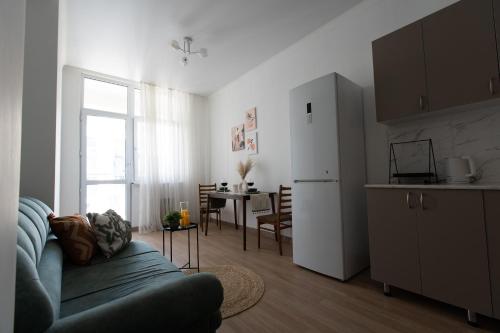 2-ком квартира Bayhouse в ЖК Sky Терракота для 6-х гостей - Tap to explore photos