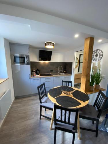 Studio tout confort, à 2 min de Colmar (Studio tout confort, a 2 min de Colmar) in Horbourg-Wihr