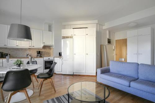 Kotimaailma Apartments Kamppi - 2BR in the city center with key code, Helsinki (photo 6)
