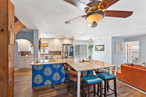 Palm Paradise Retreat in North Palm Beach, USA