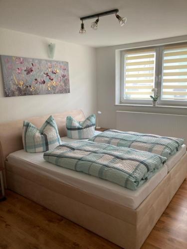 菲利恩我弄斯威爾米騰萊特爾酒店 (Ferienwohnungsvermietung Leitel) in 哈弗爾河畔布蘭登堡