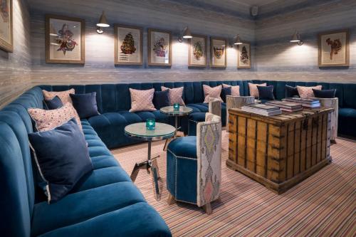 Padstow Harbour Hotel - image 11