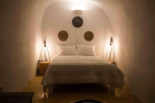 The Grand Cave House of Santorini