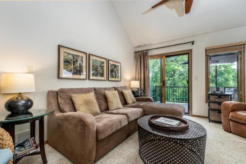 Spring Creek Golf Villa 5 in Galena, USA
