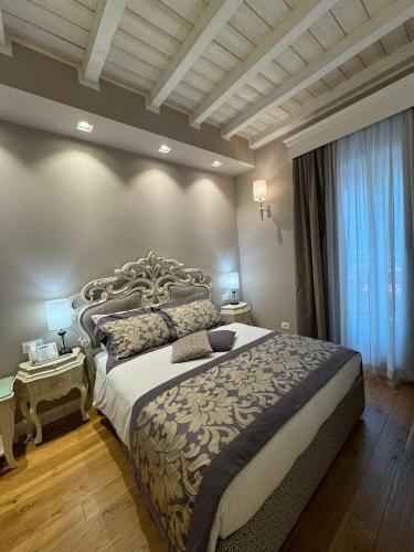 Domus Camillus, Milano