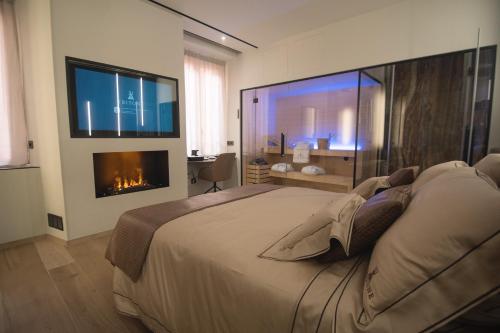 Tritone Luxury Suites Fontana di Trevi - Rome Tritone Luxury Suites Fontana di Trevi - Rome