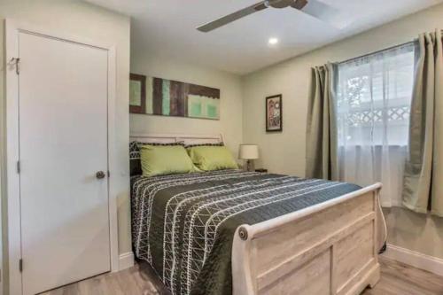 Grapevine Historic District ! New Remodel in Grapevine, USA