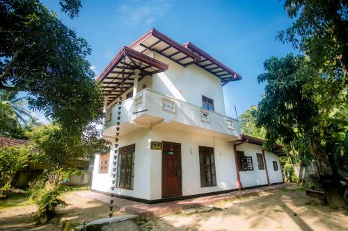 Sajini Villa