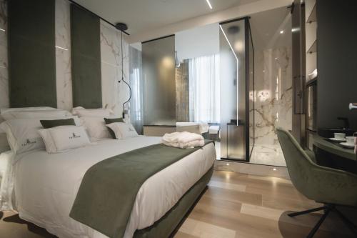 Tritone Luxury Suites Fontana di Trevi