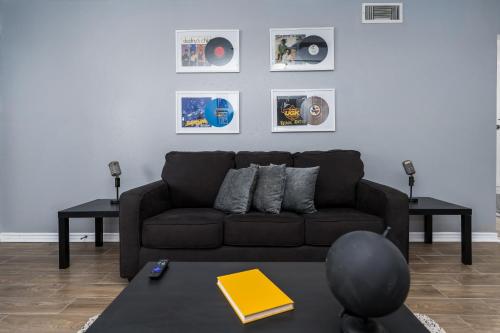 The Music Room Tsu,NRG,MedCtr,Concerts,rodeo in Houston, USA