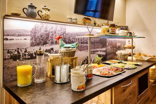 餐飲選擇, Landhotel Zur Grunen Kutte, Inh. Lutz Heidinger in 伯恩斯豪森