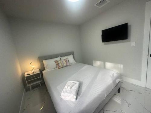 Luxe 3bed 3 bath minutes from Wynwood & design art district in Miami, USA