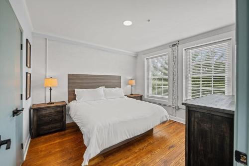 Stylish Loft Steps Away from Main Street in คอนเวย์ (SC)