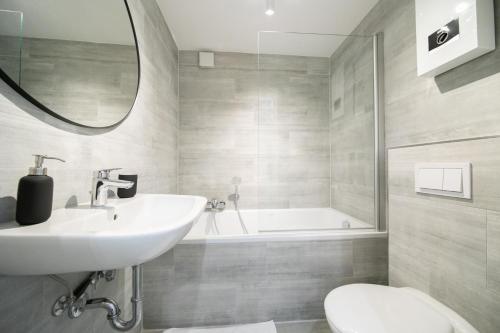 Apartment - 3 Bedroom - 6 Person, Düsseldorf (fotografie 5)