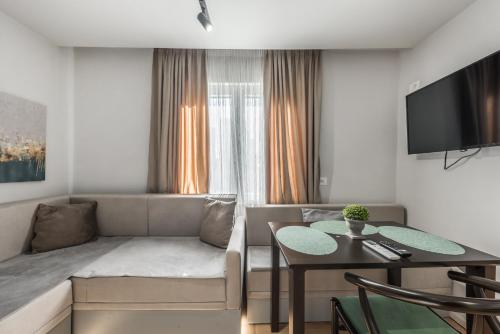 Pazari i Ri Studio - Self Check-In - Fast Wifi, Tirana (photo 8)