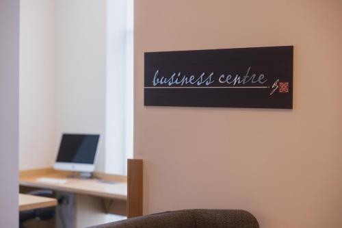 Hilton Garden Inn Birmingham Airport Uk - image 2