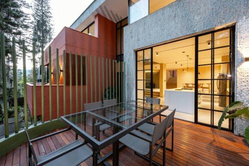 Casa Penta Top Notch Villa, Medellín (photo 3)