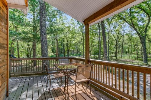 A-Frame Cabin with a Game Room Across From Big Star Lake Boat Launch