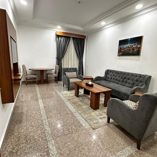 انوار احد in Al Fath